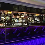 O'shea's Hotel