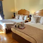 O'shea's 3*